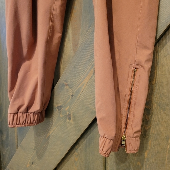 RARE Albion Jetsetter Short Sleeve Jogger Jumpsuit Coral Salmon Orange Size XS - Picture 3 of 6
